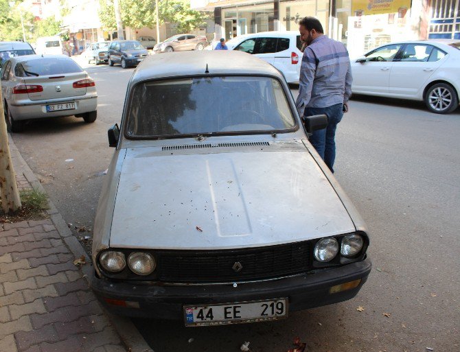 Şüpheli Otomobil Polisi Harekete Geçirdi