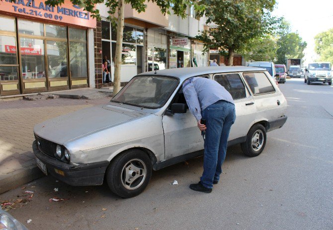 Şüpheli Otomobil Polisi Harekete Geçirdi