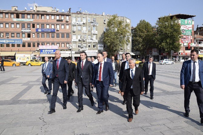 Çsgb Bakan Yardımcısı Ak Parti Kırıkkale İl Başkanlığı’na Ziyaret