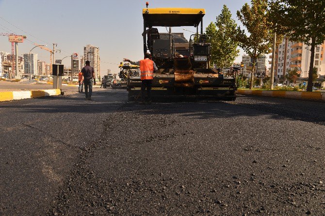 Diclekent Bulvarı’ndaki Asfaltlama Çalışmalarında Sona Gelindi