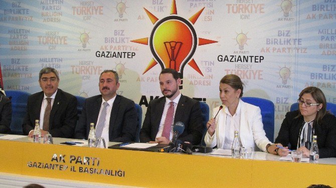 Bakan Albayrak: “15 Temmuz’dan Sonra Türkiye Ve Ak Parti’de Siyaset Değişti”