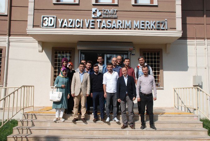 3d Yazıcı Merkezi Ziyaretçilerini Ağırladı