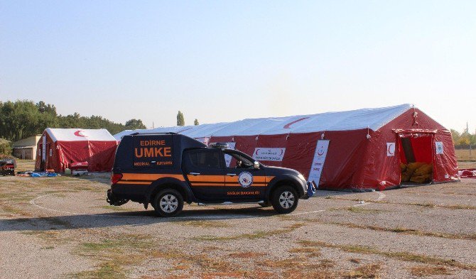 Mobil Sahra Hastanesi Kurulumu Gerçekleşti