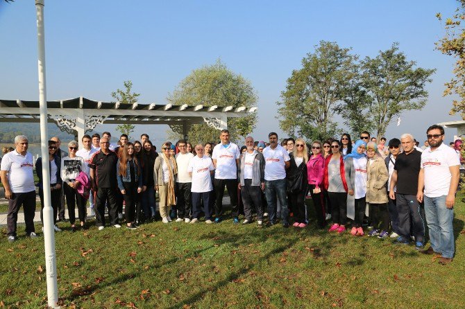 Sağlık İçin Yürüyüş Sapanca’da Yapıldı