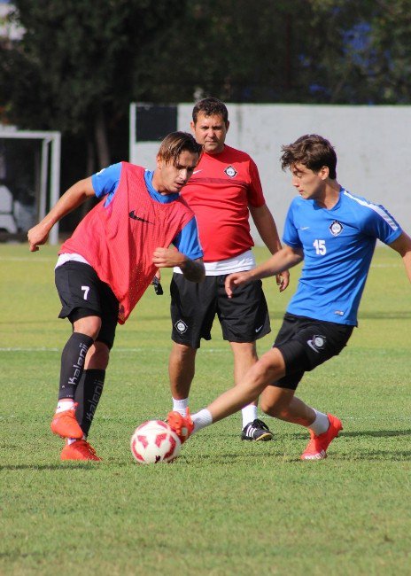 Altay’a Teknik Direktör Dayanmıyor