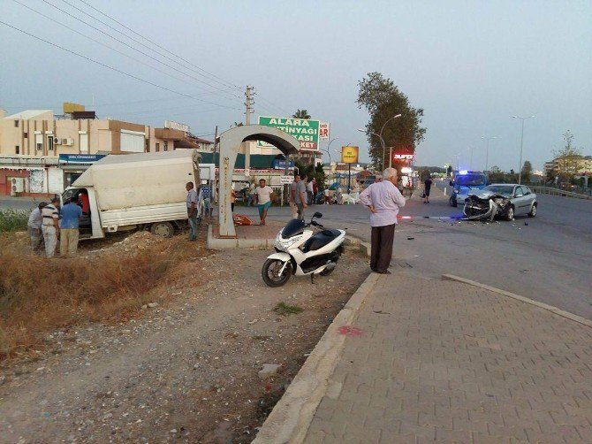 Antalya’da Trafik Kazası: 6 Yaralı