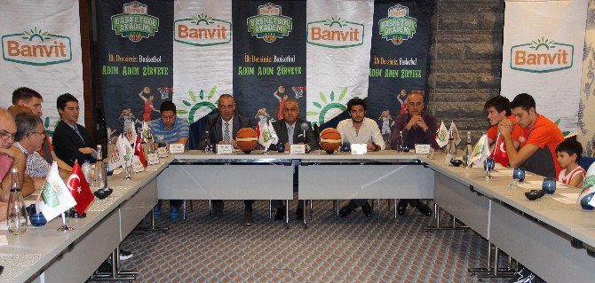 Banvit Basketbol Akademi İzmir’de Start Alıyor