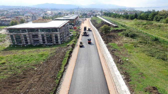 Başiskele’de Yeni Hizmet Binasının Çevre Düzenlemesi Yapılıyor