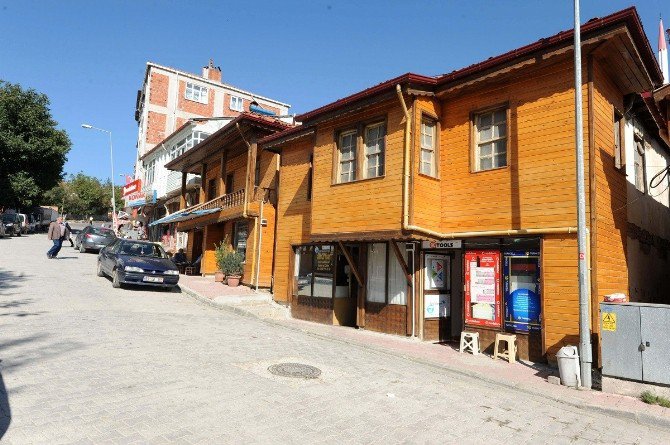 Büyükşehir, Asarcık’ın Çehresini Değiştiriyor