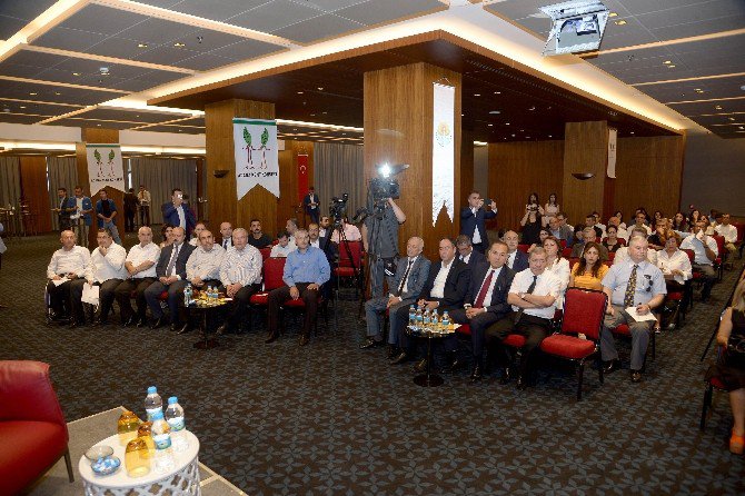 ‘En Demokratik Meclis’ Adana Büyükşehir’de