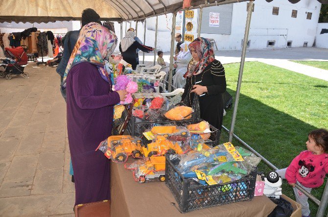 Siverek’te İhtiyaç Sahibi Öğrenciler Yararına Kermes