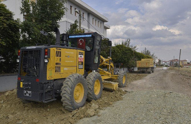 Tepebaşı Belediyesi Fen İşleri Ekipleri Çukurhisar’da