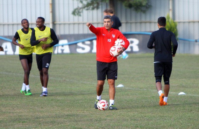 Manisaspor’da Karafırtınalar İlk Antrenmanına Çıktı