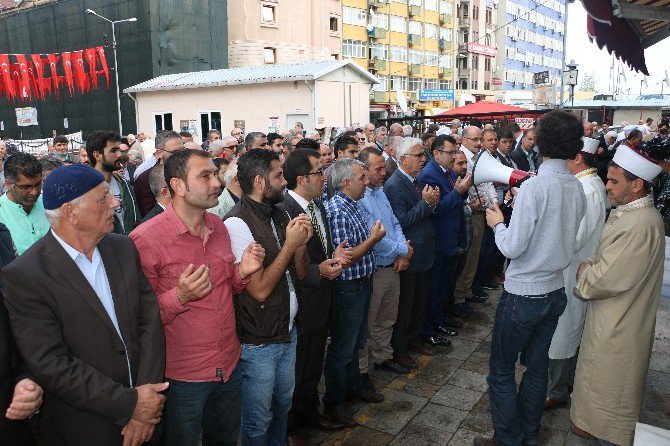 Halep’teki Şehitler İçin Trabzon’da Gıyabi Cenaze Namazı Kılındı