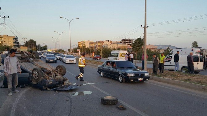 Adıyaman’da Otomobil Takla Attı: 2 Yaralı