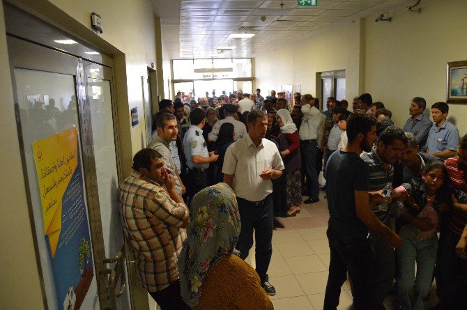 Besni’de Traktörün Altında Kalan Baba-oğul Öldü