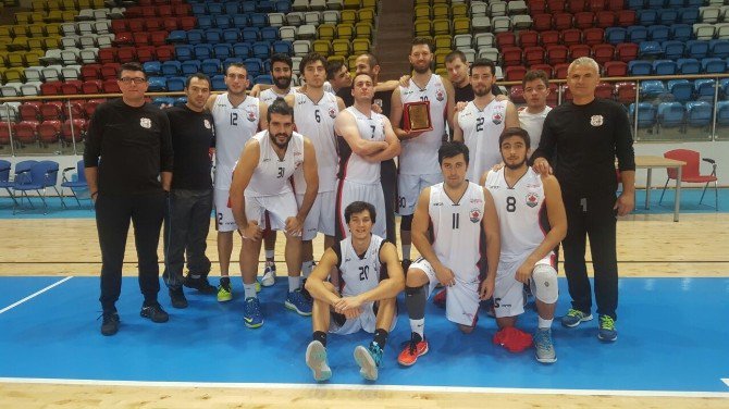 Bilecik Belediyesi Basketbol Kulübü Birinci Oldu