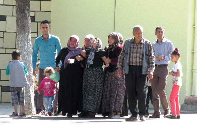 Yanlışlıkla Kendini Vuran Kişi Hayatını Kaybetti