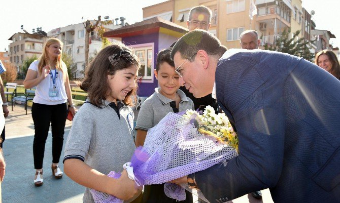 Başkan Tütüncü’den Çocuklara Güzel İnsan Olma Kitabı