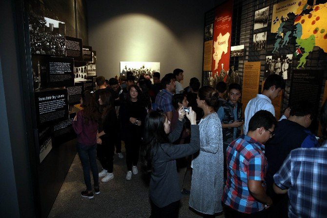 Tarihi Müzeye Büyük İlgi