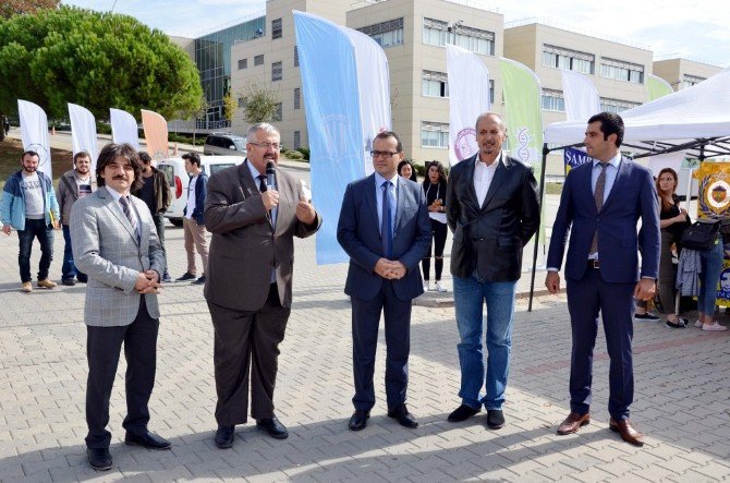 Nkü’de Öğrenci Toplulukları Tanıtım Günleri Düzenlendi