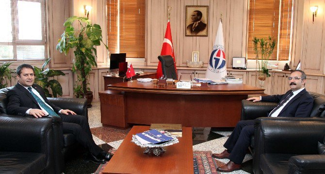 Ab Bakan Yardımcısı Şahin: ’’Gür’ün Arkasındayız’’