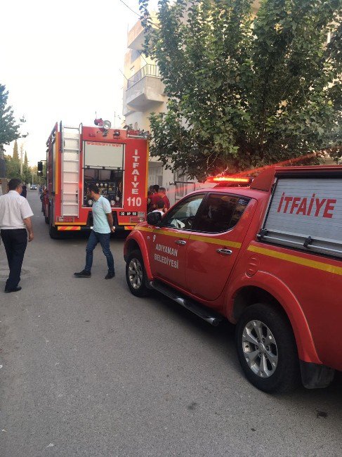 Ocakta Unutulan Yemek Yangına Neden Oldu