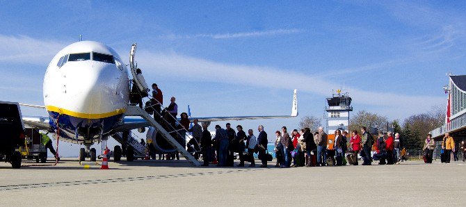 Ab Ülkeleri Uçağı Tercih Etti