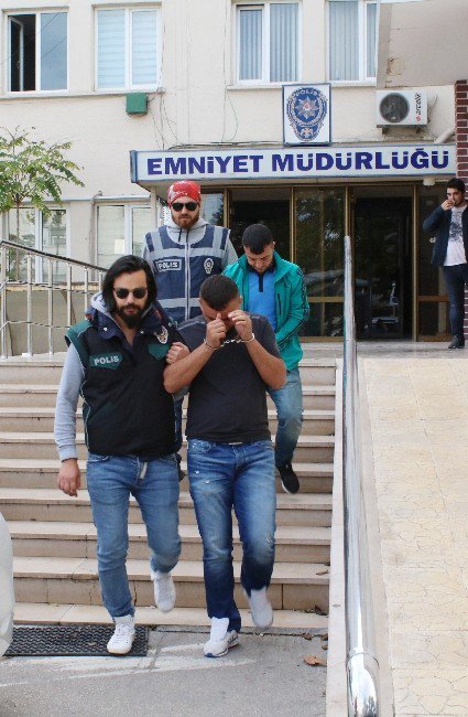 Bursa Terminalinde Uyuşturucu Operasyonu