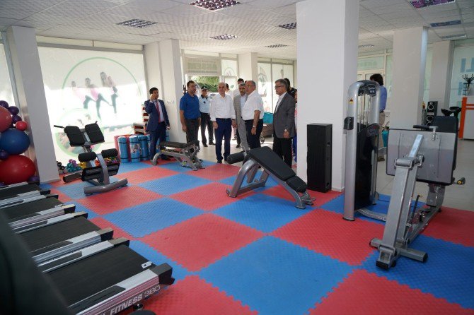 Ak Parti Genel Başkan Yardımcısı Kaya, Belediyenin Çalışmalarını İnceledi