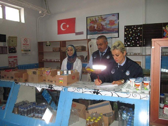 Dinar Belediyesi Okul Kantinlerini Denetledi
