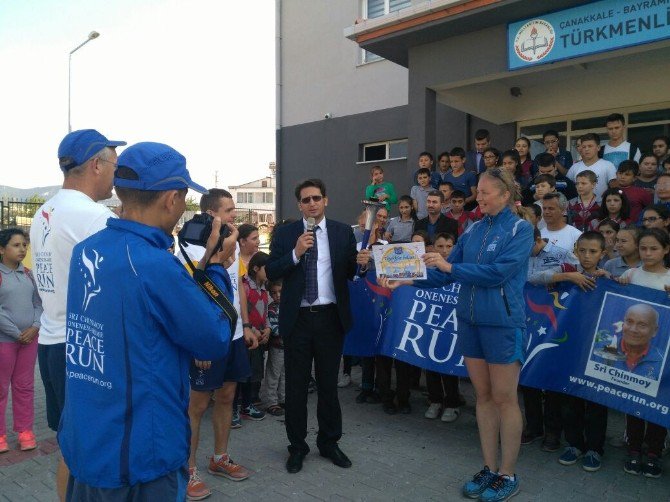Dünya Barış Koşusu Gönüllüleri, Türkmenli Ortaokulunda