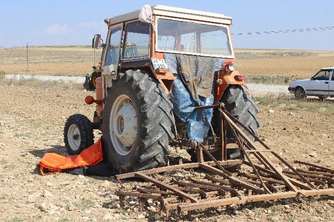 Kullandığı Traktörün Altında Kalarak Öldü