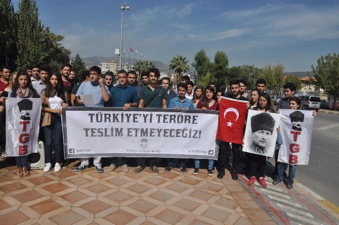 Üniversite Öğrencilerinden Bombalı Saldırıya Tepki