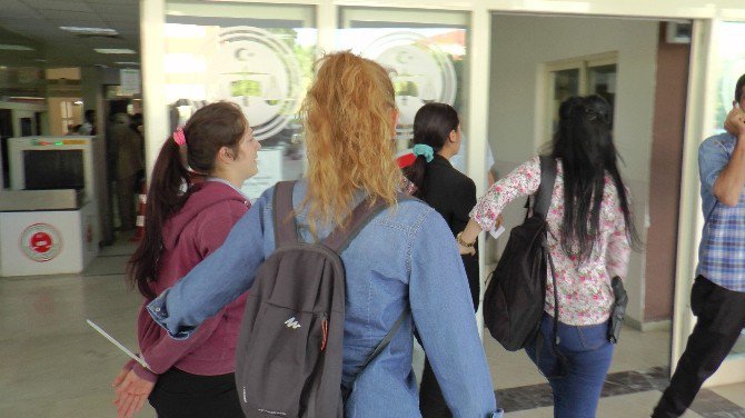 Hdp Şanlıurfa İl Eş Başkanı Adliyeye Sevk Edildi