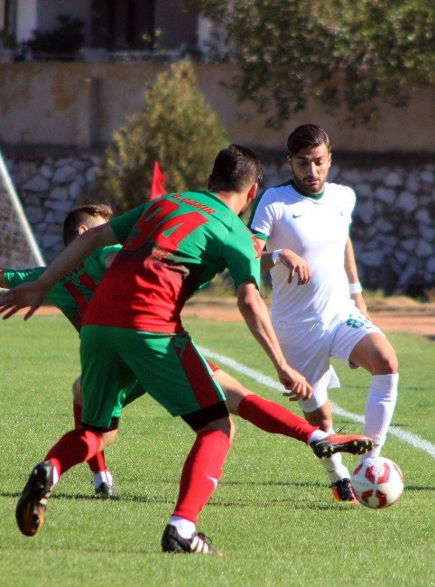 Muğlaspor Bayrampaşa Engelini 2 Golle Geçti