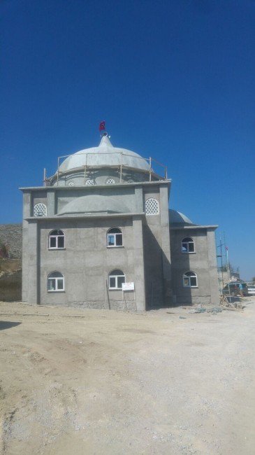 Kütahya’da Şehit Ömer Halisdemir Camii