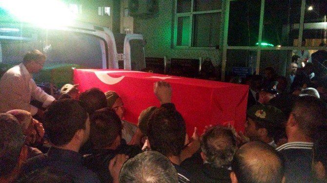 Şırnak Şehidinin Cenazesi Memleketi Manisa’ya Getirildi