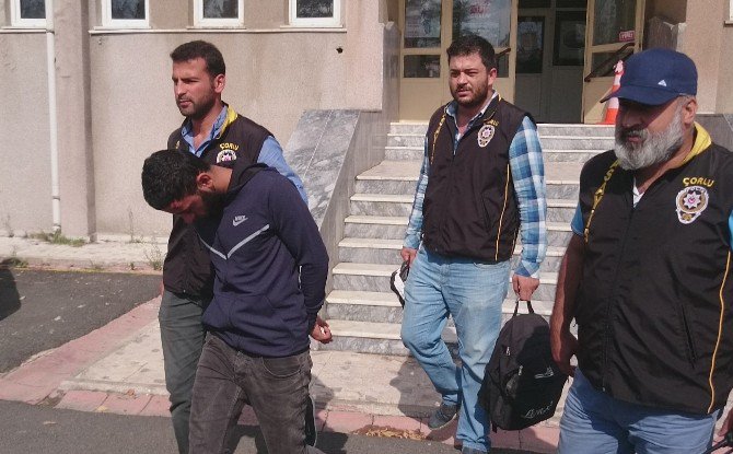 Dolandırıcı Suçüstü Yakalandı