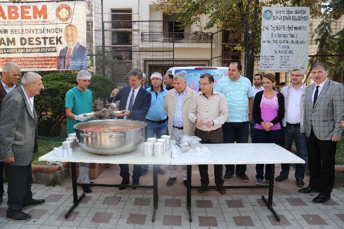 Turgutlu Belediyesi’nden 3 Bin Kişilik Aşure Hayrı