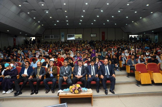 Yyü’de Oryantasyon Eğitimi