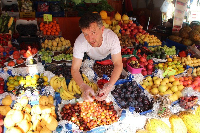 Hünnap Meyvesi Bilecik’teki Tezgahlarda Da Yerini Aldı