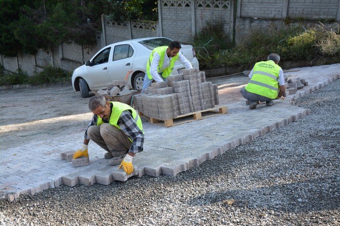 Kartepe’de Yol İyileştirme Çalışmaları Sürüyor