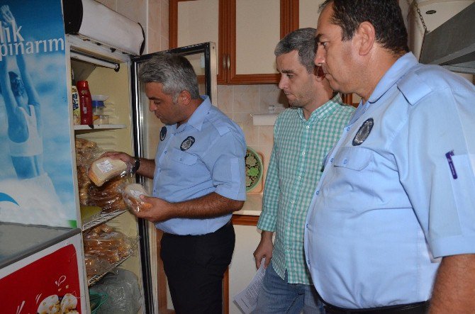 Kuşadası’nda Zabıta Ekiplerinden Kantin Denetimi