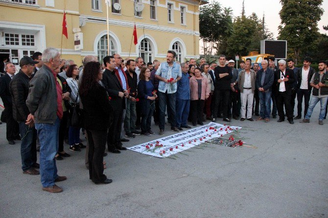 Ankara Patlamasında Hayatını Kaybedenler Anıldı