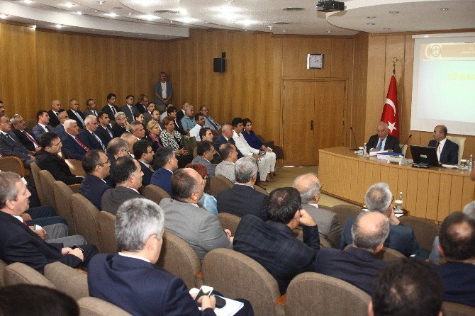 Vali Demirtaş’tan Bürokratlarına Sert Uyarı