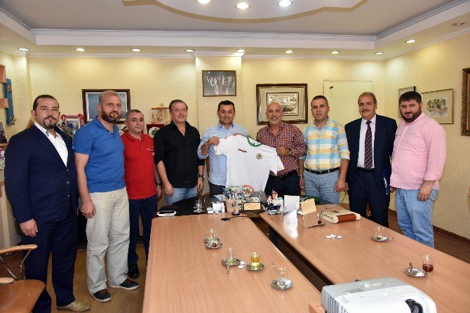 Alanyaspor’dan Başkan Yücel’e Teşekkür Ziyareti