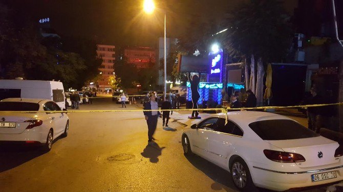 Gece Kulübünde Çıkan Kavga Kanlı Bitti: 1 Ölü, 3 Yaralı