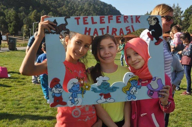 Buharkent’in ’Bir Tebessüm Bin Tebessüm’ Projesi Denizli’de Sürdü