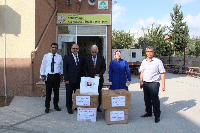 Dörtyol’da Öğrencilere 30 Bin Liralık Yardım